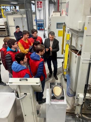 Pubblicato il bando della nuova edizione del Master di II livello in Impresa e Tecnologia Ceramica